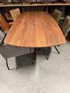 RT Design Noyer eettafel - 240x100 - Showroom