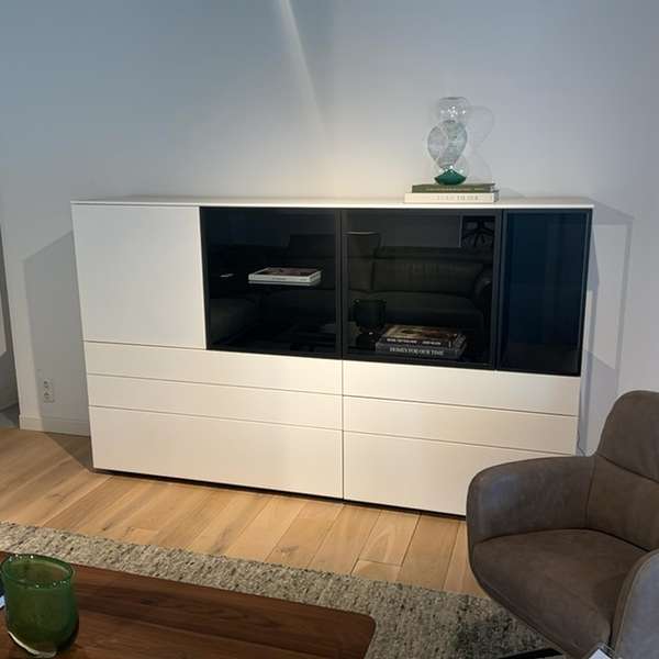 Saunaco Cas vitrinekast - Showroom