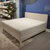 Auping Criade boxspring - 200x200 - Zijaanzicht rechts