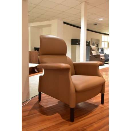 Poltrona Frau San Luca fauteuil - Materiaal
