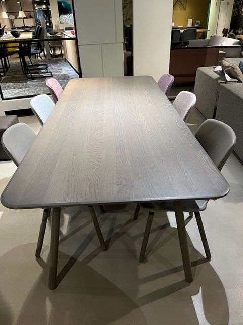 EYYE Sving eettafel - 240x100 - Materiaal