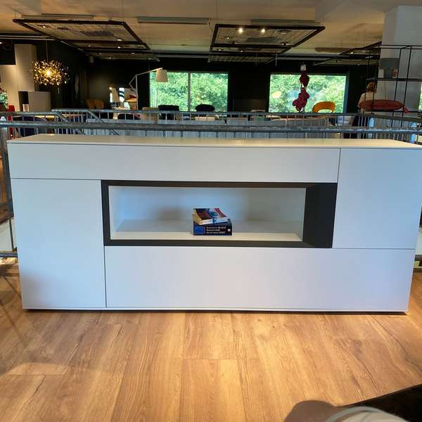 DMO Collection SE-5002 wandkast - Materiaal