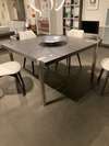 Interstar MW0885 eettafel - 135x135 - Materiaal