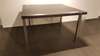 Interstar MW0885 eettafel - 135x135 - Materiaal