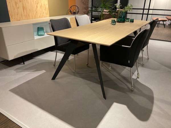 HCM Burano eettafel - 240x100 - Materiaal