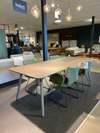 Eyye Sving eettafel - 240x100 - Vooraanzicht