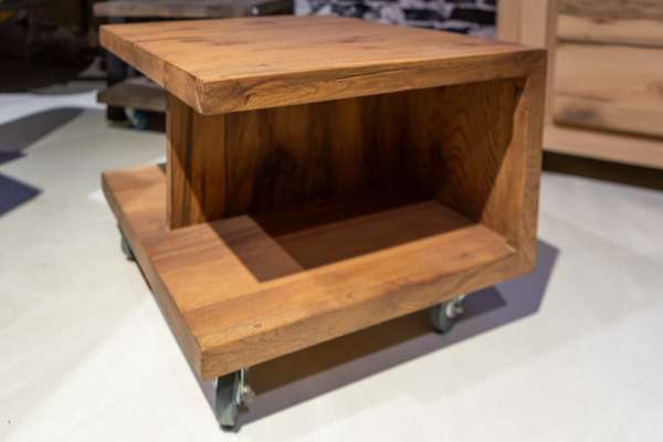 Henders & Hazel Maitre bijzettafel - Materiaal