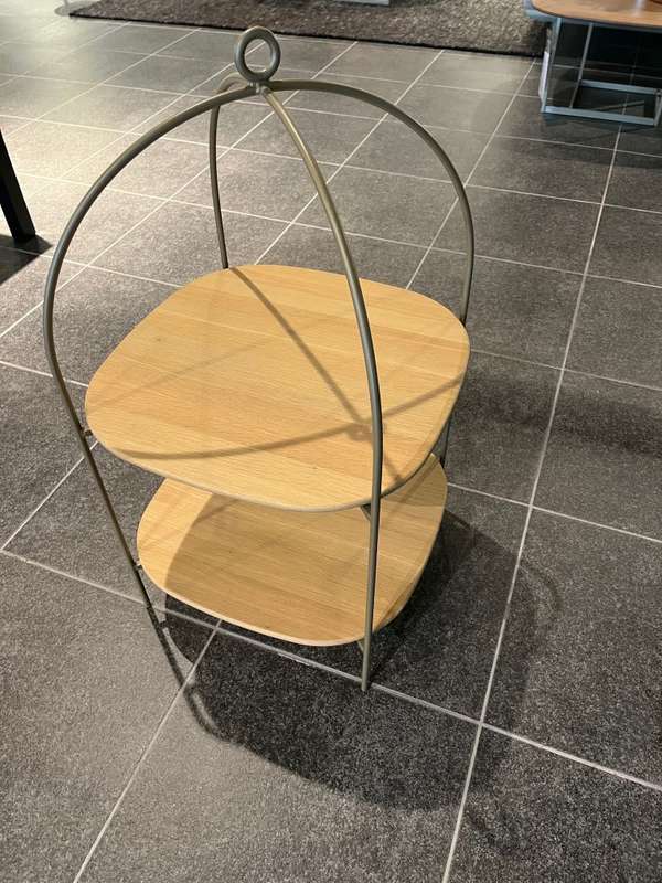 Rolf Benz 923 bijzettafel - Materiaal