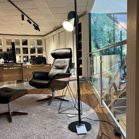 Leolux Qone staande lamp - Materiaal