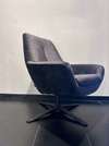 Montel Charles Low fauteuil met poef - Materiaal