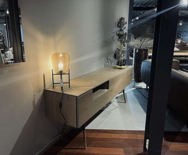 Karaat Design Twig dressoir - Materiaal