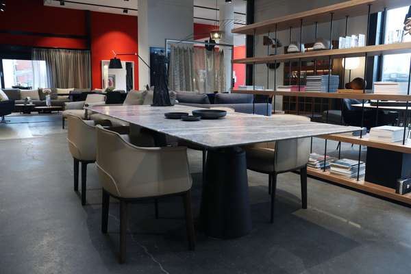 Poltrona Frau Mesa Due eettafel - 260x110 - Materiaal