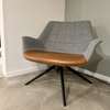 Zuiver Doulton fauteuil - Materiaal