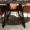 Van der Drift Joost eettafel - 140x140 - Materiaal