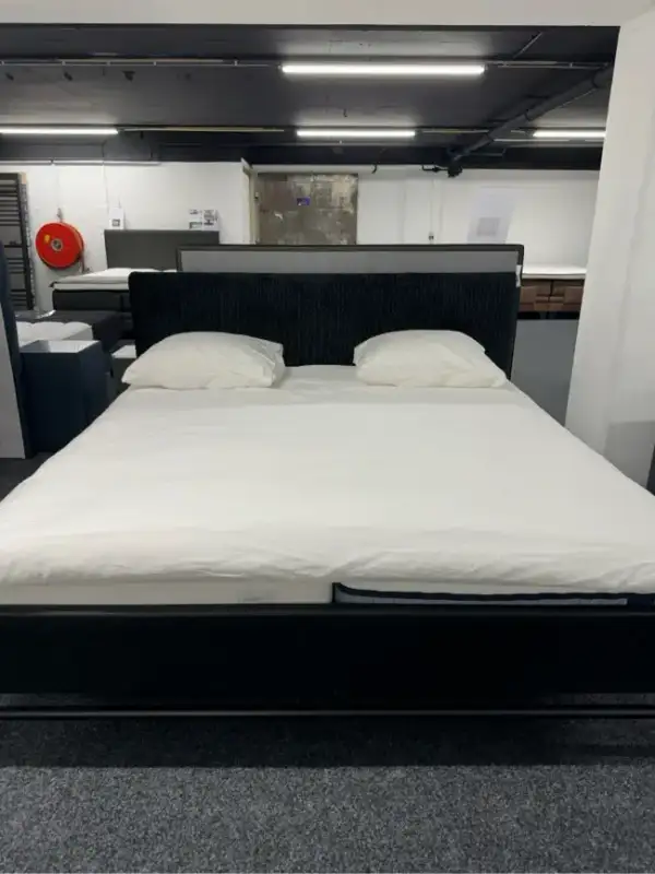 Steel & Stockings Kinks boxspring - 180x200 