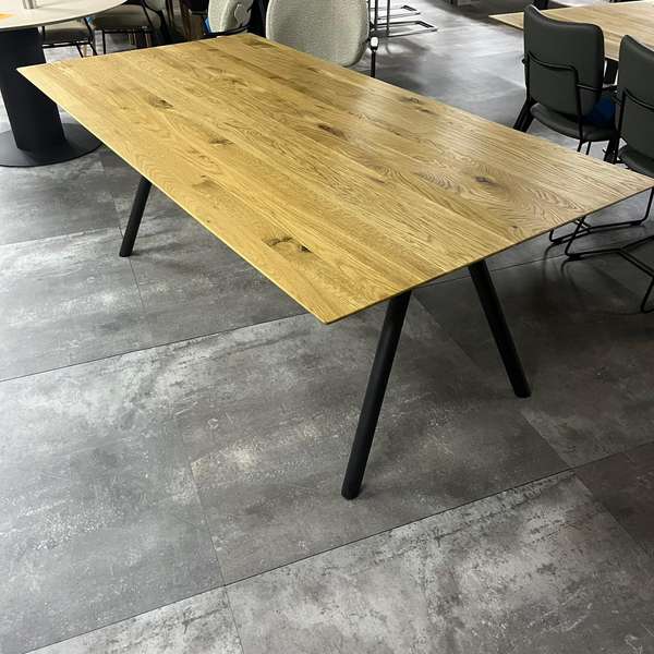 bert plantagie Remo eettafel - 220x100 - Materiaal