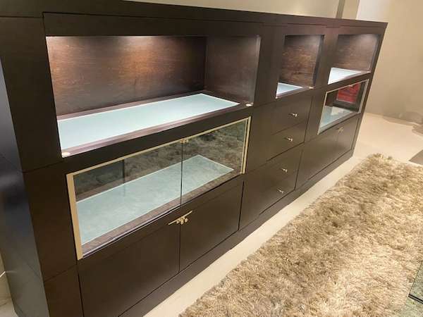 Giorgetti Oli dressoir - Showroom