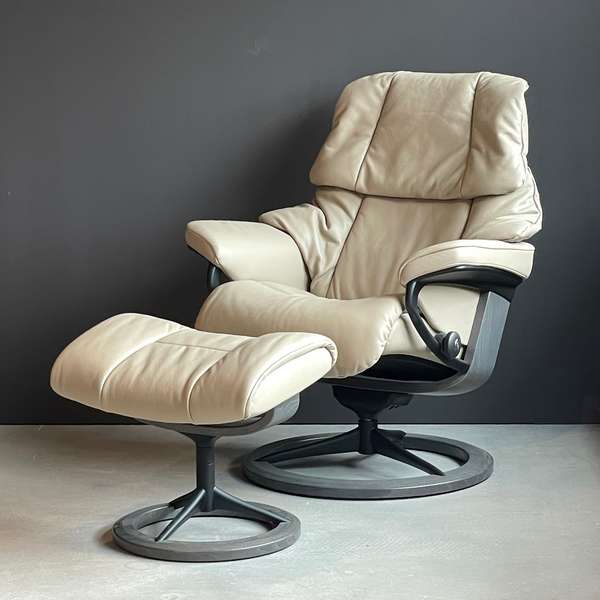 Stressless Reno relaxfauteuil met voetenbank
