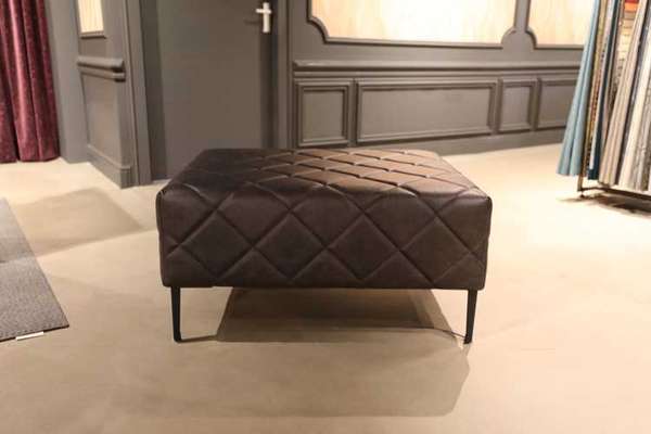 Hofstede Raanhuis Basso poef - Materiaal