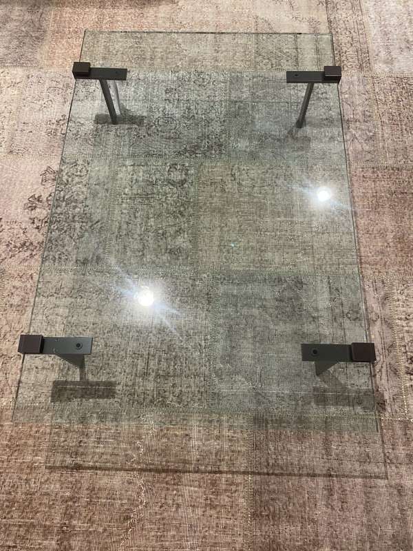 Gelderland T-table salontafel - Materiaal