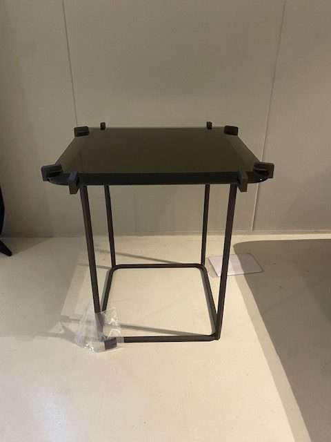 Linteloo Ruby bijzettafel - Materiaal