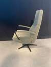 De Toekomst TW 143 relaxfauteuil met sta-op - Materiaal