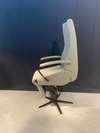 De Toekomst TW 143 relaxfauteuil met sta-op - Materiaal