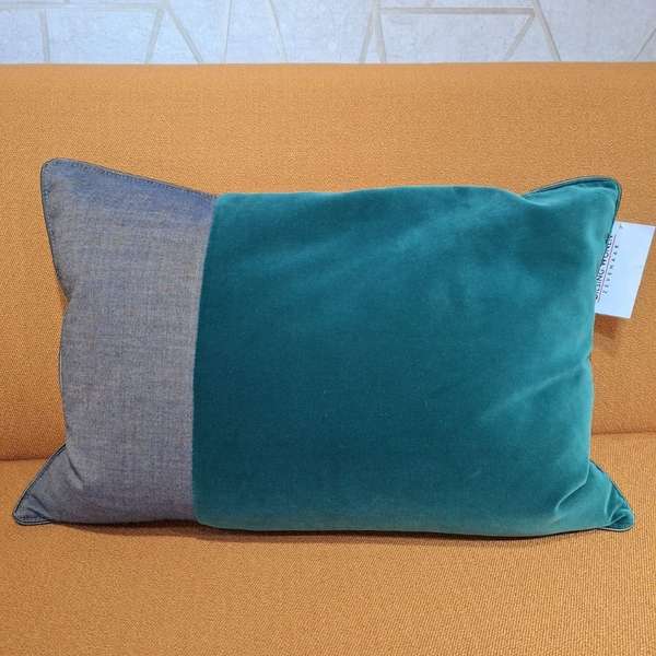 Design On Stock Twist 70 sierkussen - Materiaal