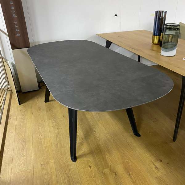 bert plantagie Sato eettafel - 220x100 - Materiaal