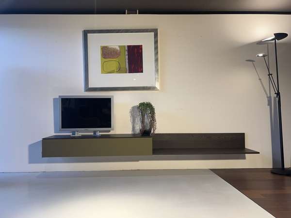 Karaat Design Scudo tv-dressoir - Materiaal
