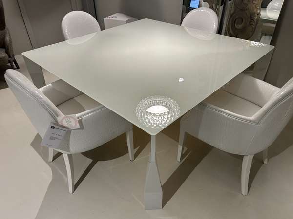 Molteni&C Diamond eettafel - 160x160 - Materiaal