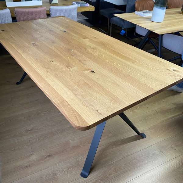 bert plantagie Nica eettafel - 200x100 - Materiaal