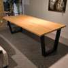 In.House Lucania eettafel - 230x100 - Materiaal