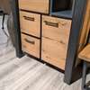 In.House Lucania wandkast - Materiaal