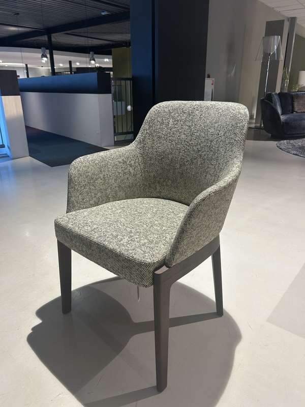 Molteni&C Chelsea eetkamerstoel - Materiaal