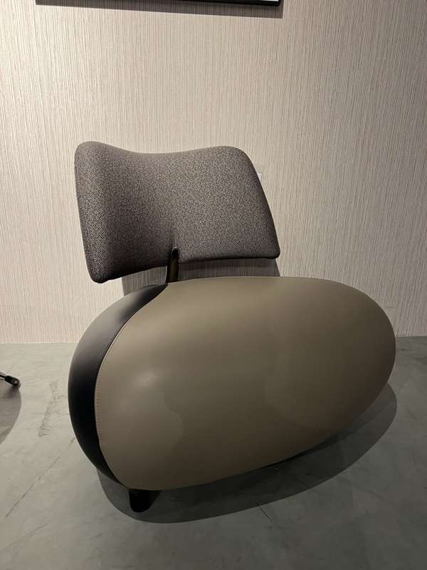 Leolux Pallone Pa fauteuil - Materiaal