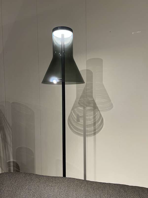 Leolux Funo staande lamp - Materiaal