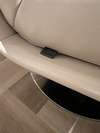 Leolux Kudo fauteuil met poef - Details