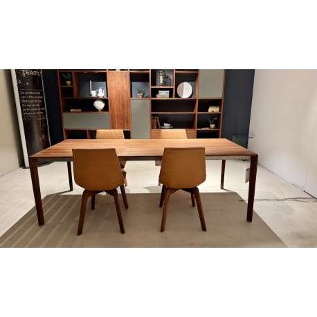 Team7 Tak eettafel - 225x100 uitschuifbaar met Lui eetkamerstoel (set van 4) - Materiaal