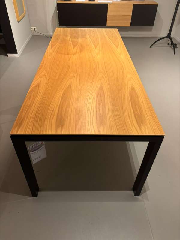 Private Label Move eettafel - 220x90 - Showroom
