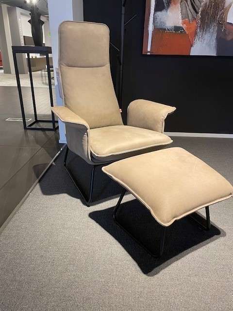 Jess Design Origami fauteuil met poef