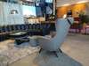 Poltrona Frau Mamy Blue fauteuil met poef - Materiaal