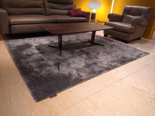 The wool studio Soft Velvet vloerkleed - 190x230 - Materiaal