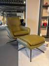 Leolux Lloyd Plus fauteuil met poef