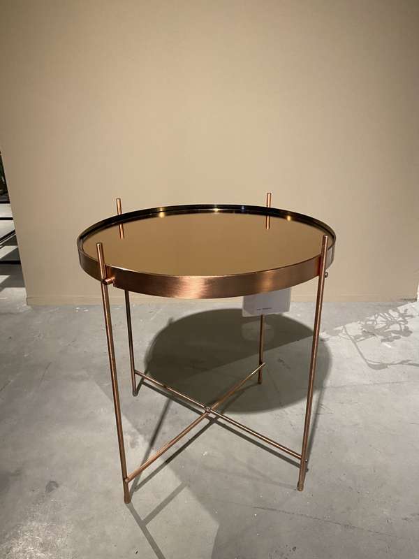 Zuiver Cupid bijzettafel - Materiaal