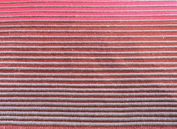Kinnasand Wave Nilo vloerkleed - 180x240 - Materiaal