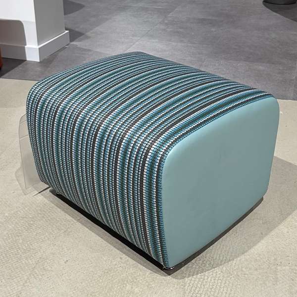Leolux Scylla poef - Showroom