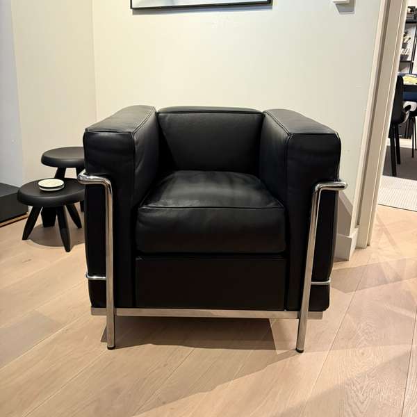 Cassina LC2 fauteuil - Showroom