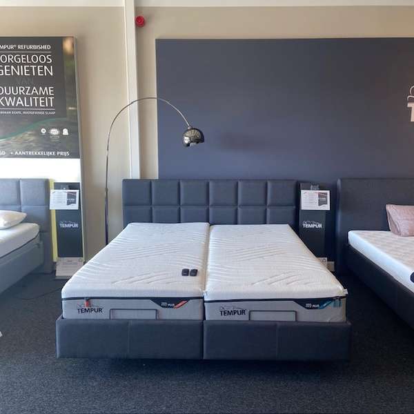 TEMPUR Charcoal  Relax bed - 180x210 verstelbaar   - Showroom