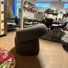 Moroso Ruff fauteuil - Zijaanzicht rechts